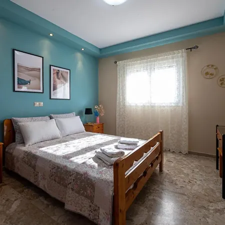 アパート Pavlina's チラニ